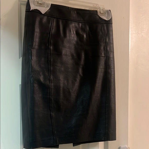 Black Leather Skirt - Picture 2 of 3